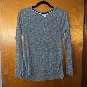 ‼️MOVING SAME ❗️ Zella Ribbed Sweater